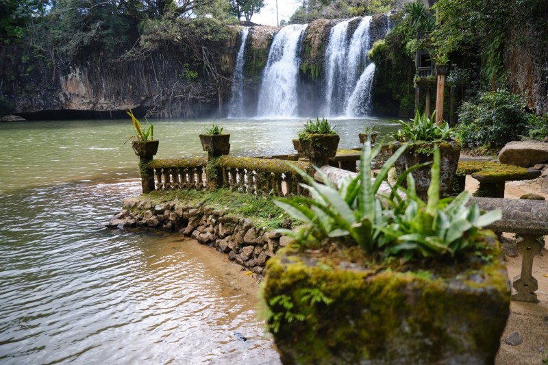 Paronella Waterfall