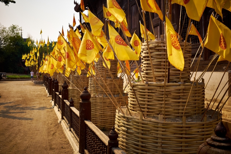 Buddhist Flags